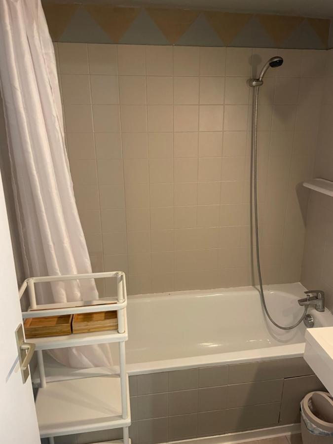 Appartement Cosy En Plein Centre-Ville D Evry Courcouronnes Esterno foto